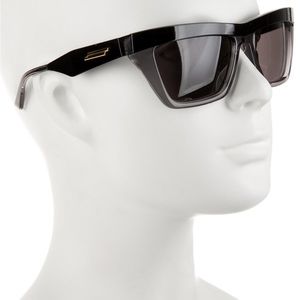 NWT - BOTTEGA VENETA cat eye sunglasses